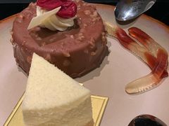 自助蛋糕-上海苏宁宝丽嘉酒店·Cafe Bellagio西餐厅