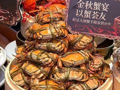 -雍容荟帝王蟹活龙虾展台自助(IFS黑金店)