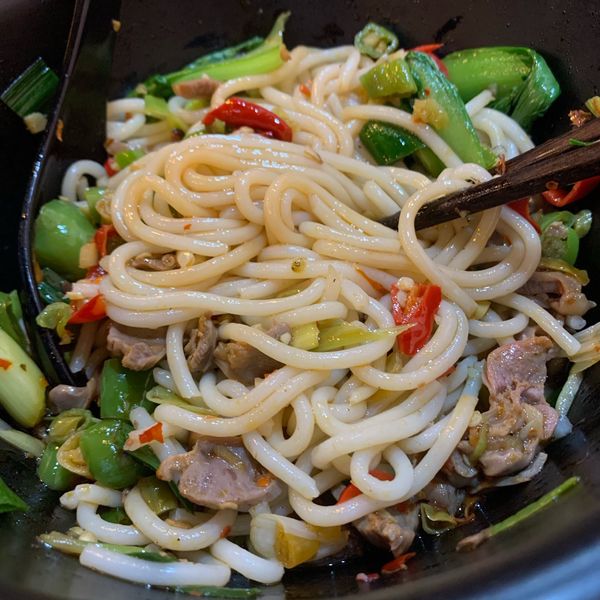 酸辣鸡杂炒码粉