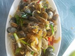 -覃记海鲜美食餐厅