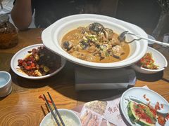 -黄泥岗·地道湖北菜(奥特莱斯店)