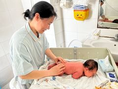 -优护佳医护级月嫂(和睦家浦西店)