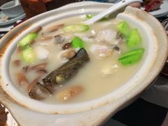 -港丽餐厅(来福士店)