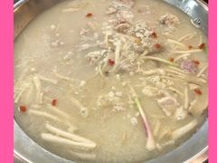 -老来福·非遗酸汤兔(凯旋路店)