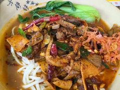 -方铲铲·成都板凳面(滨江银泰店)