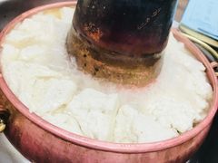 -撮一顿纳西铜火锅