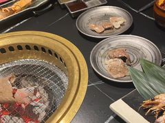 -山川小町·极番烧肉(新地假日广场店)
