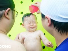 -龙格亲子游泳俱乐部(泊富中心)