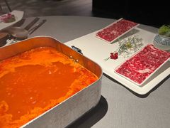 -左庭右院鲜牛肉火锅黑金店(陆家嘴中心店)
