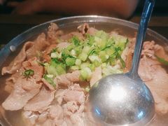 -肖四女乐山跷脚牛肉(南汇大学城生活广场店)