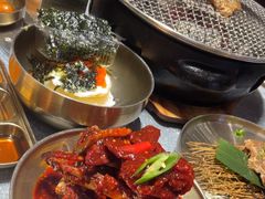 -草家酱蟹炭火烤肉店(珲春南路二店)