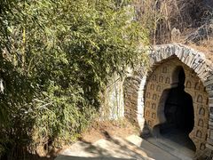 -八奇洞景区