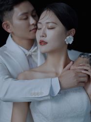 -卡米拉婚纱摄影工作室(金汇广场店)