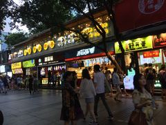 门面-八一好吃街·高品美食广场