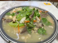 -点蹄擂椒猪脚饭(天虹汇一城店)
