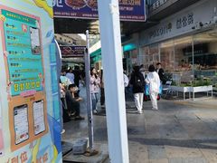 -万达广场(南昌红谷滩店)