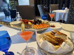 -AZUR聚(香格里拉饭店)