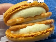 柚子芝士鹿卡龙-瑞幸咖啡(深圳宝安机场国内到达厅店)