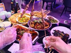 -粉墨特色菜·烧烤音乐酒馆