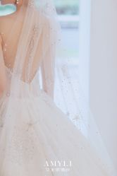 -艾米丽婚纱礼服