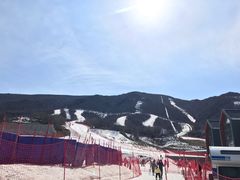 -鳌山滑雪度假区