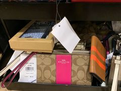 -COACH蔻驰(赛特奥特莱斯店)