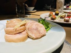 -穹六人间 people 6(岳阳路店)