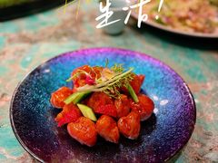 士多啤梨咕噜肉-粤·向群饭店(麓景路店)