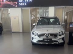 -天津波士信达奔驰4S店(卫津南路店)