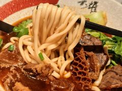 -静香HOUSE·全时段融合餐厅(七星欢乐颂店)