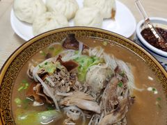 烤鸭米线-老陶包子铺(南大西南村店)