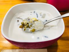 -海口骑楼小吃街