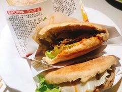 -一叶一世界•素食餐厅(环球中心店)