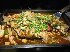 -叹鱼风尚烤鱼餐厅