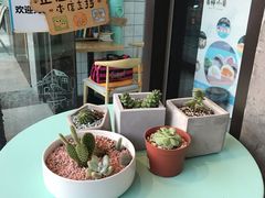 -蜜蜂小象·榴莲千层蛋糕(时代汇11栋店)