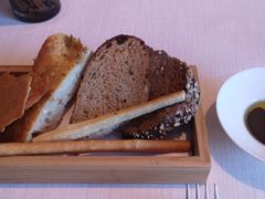 餐前面包-北京金融街丽思卡尔顿酒店·意味轩 Cepe