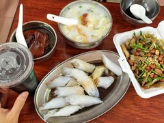 -陈老添美食店(宝华路店)