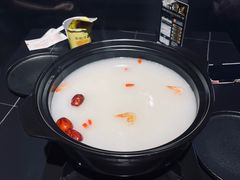 -牛牛和牛海鲜粥底火锅(长虹国际城店)