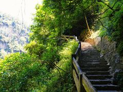 -龙水峡地缝景区