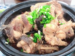 太平湖砂锅鱼-徽州美食(三十年老店)