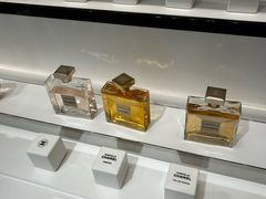 -CHANEL(恒隆广场店)