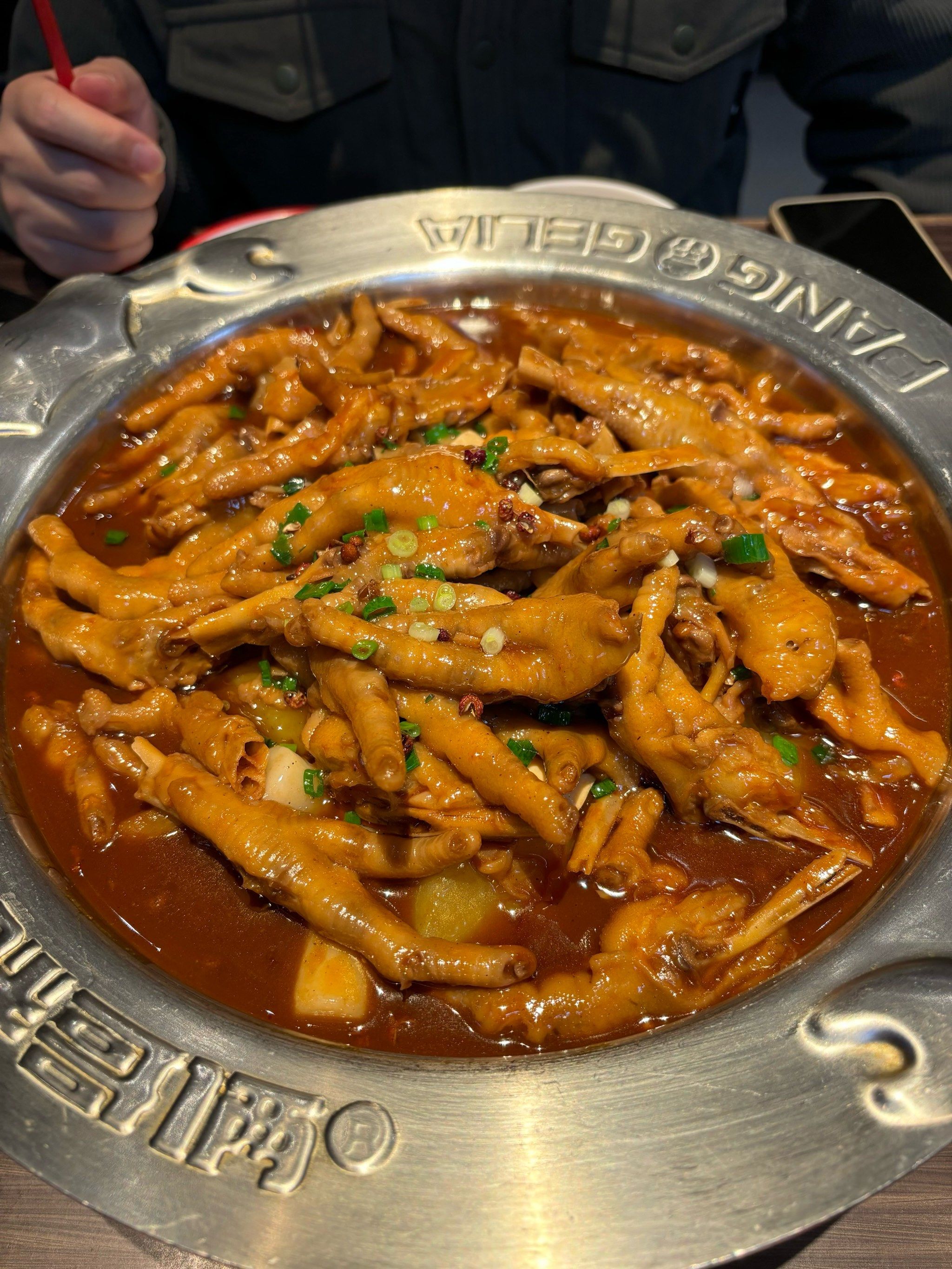 胖哥俩鸡爪煲配享太庙!