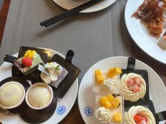 -南郊宾馆·风味自助餐厅·山东十六地市特色菜