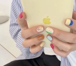 -CM.Nail美甲美睫