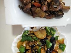 -爱月宝月嫂·育儿嫂(哈尔滨总店)