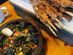 特色石锅凉粉-功夫怪兽·烧烤(珠江路店)