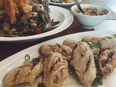 炸鸡翅-Chom Cafe and Restaurant