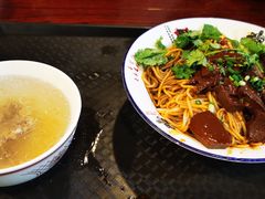 -老南昌粉面馆(绳金塔店)