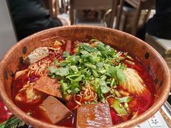 -成都你六姐·牛肉冒菜(城市集市合生汇店)