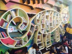 -钟书阁(松江泰晤士小镇店)